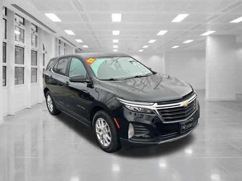 Certified 2022 Chevrolet Equinox LT image 3