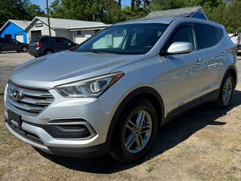 Used 2018 Hyundai Santa Fe Sport FWD image 4
