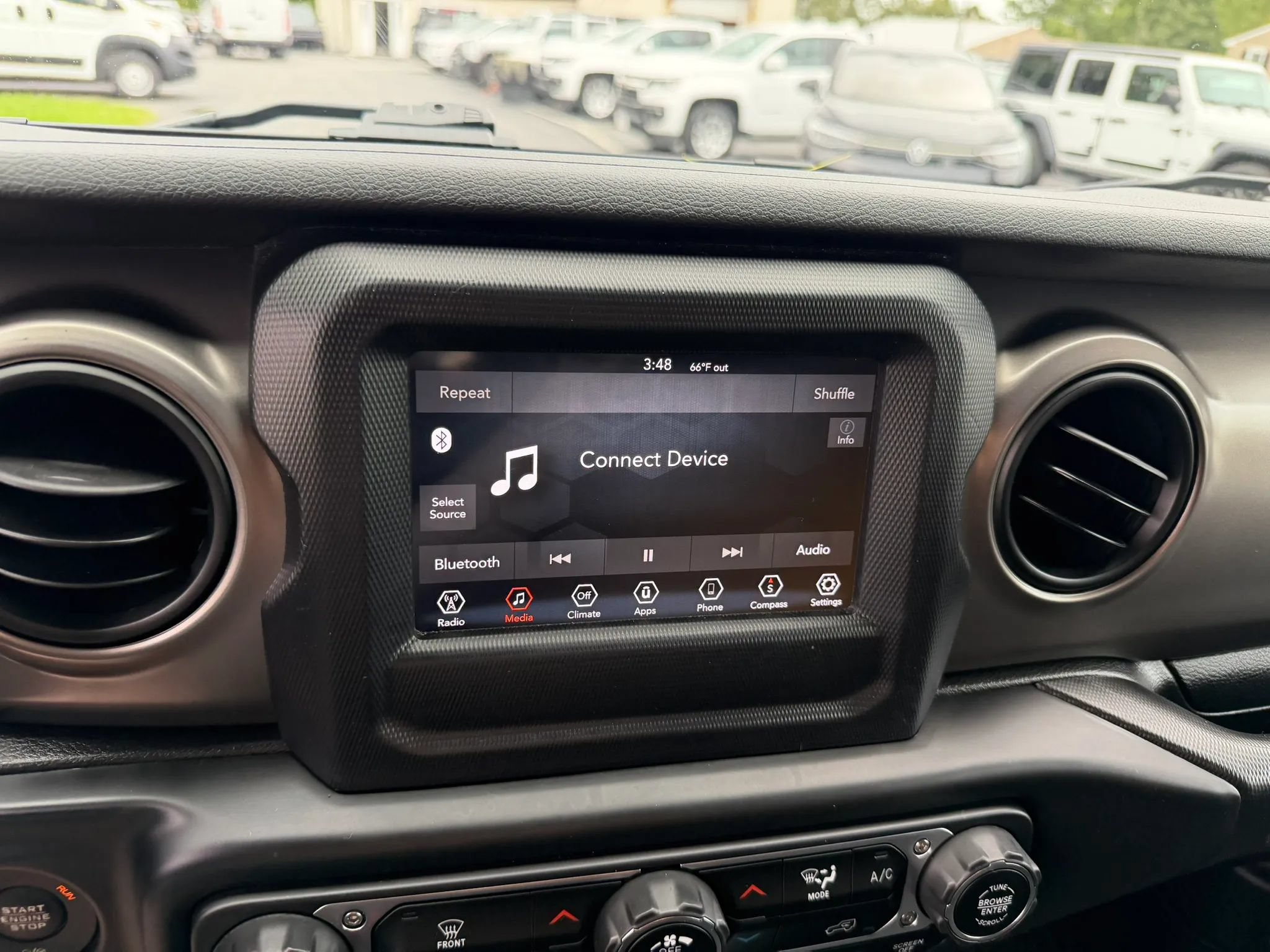 Used 2020 Jeep Wrangler Sport AWD/4WD image 21