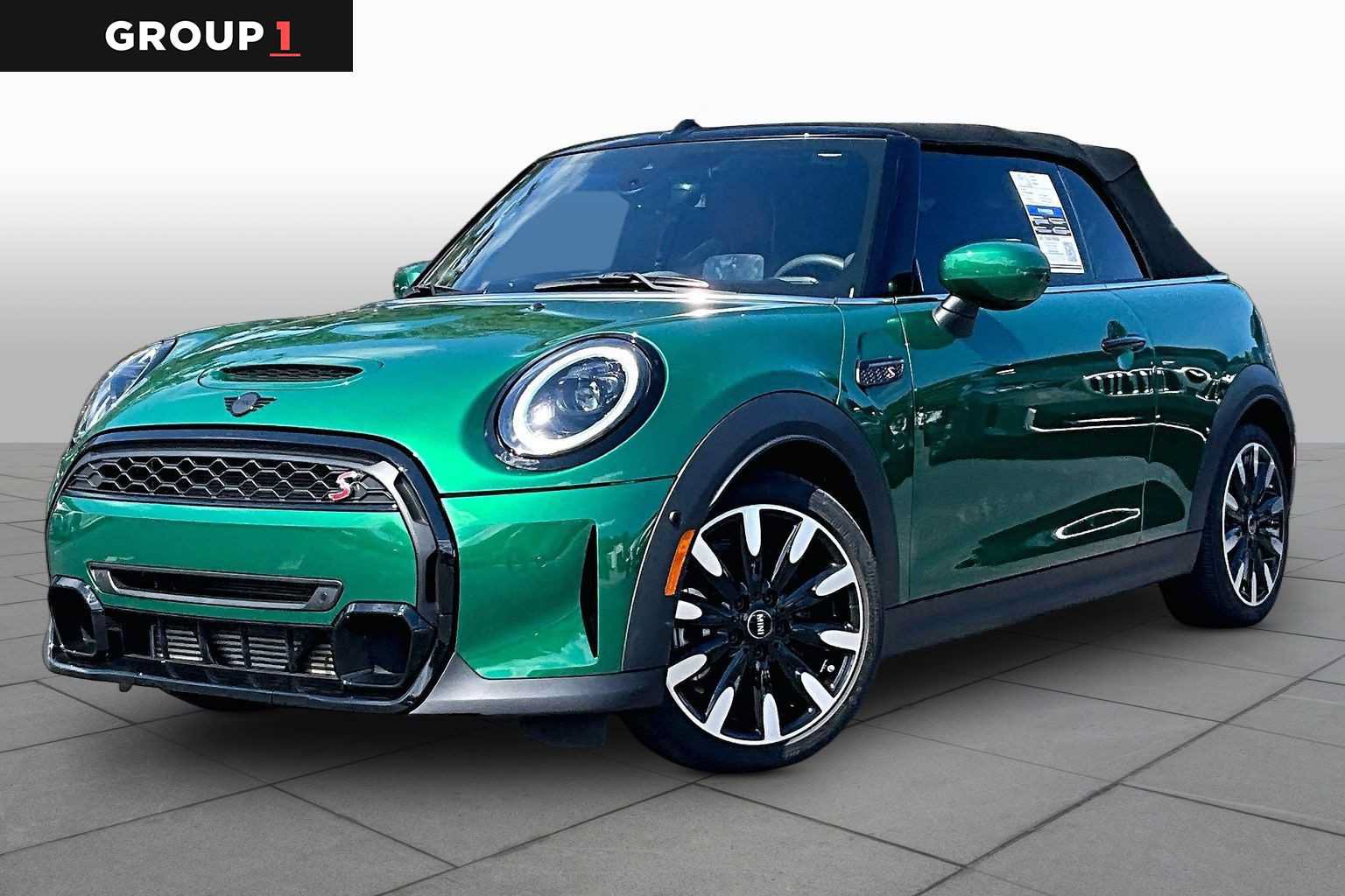 Used 2024 MINI Cooper S FWD image 1