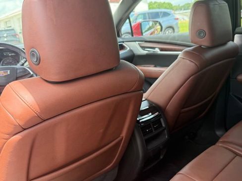 Used 2023 Cadillac XT5 Premium Luxury w/ Technology Package FWD image 15