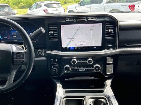 Used 2024 Ford F250 Lariat w/ Chrome Package image 13