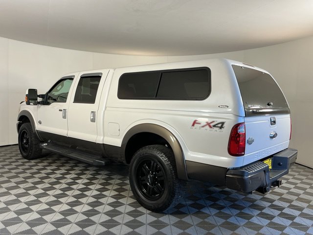Used 2016 Ford F250 King Ranch w/ King Ranch Package AWD/4WD image 6
