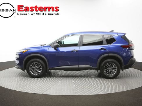 Used 2023 Nissan Rogue S AWD/4WD image 60