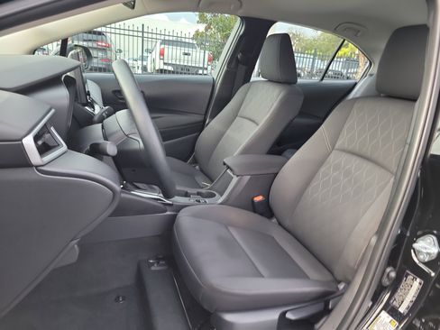 Certified 2025 Toyota Corolla LE image 19