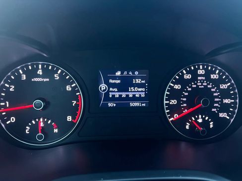 Used 2018 Kia Optima LX w/ 17" Alloy Wheels Package FWD image 8
