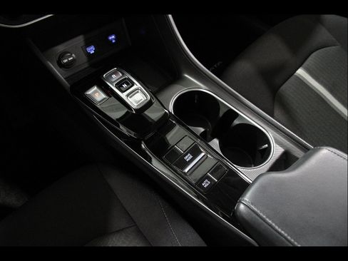 Used 2023 Hyundai Sonata SE FWD image 14