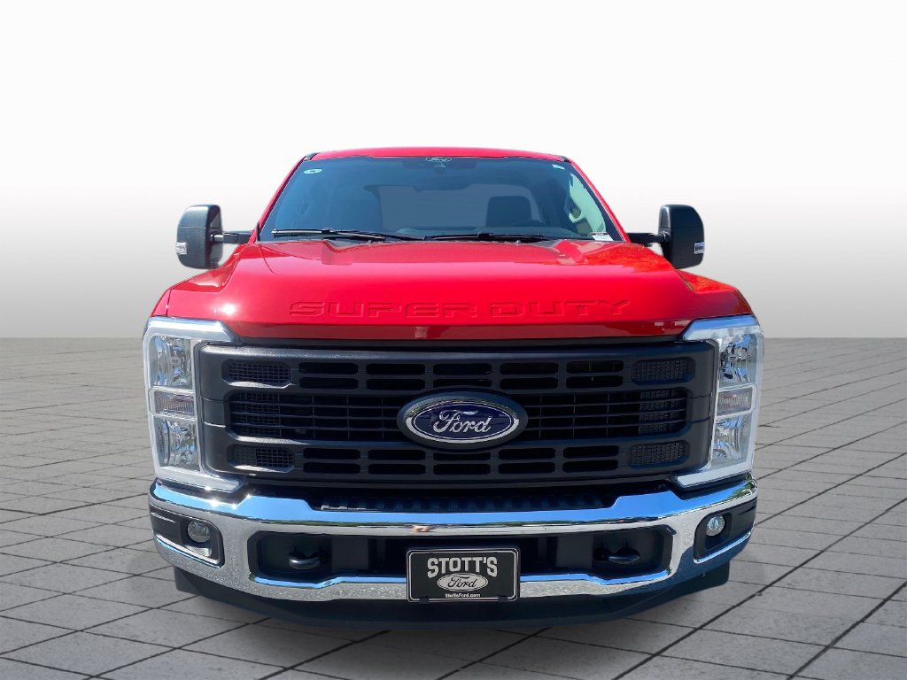 Used 2026 Ford F350 XL w/ XL Chrome Package RWD image 2