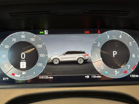 Used 2026 Land Rover Range Rover Velar S AWD/4WD image 23