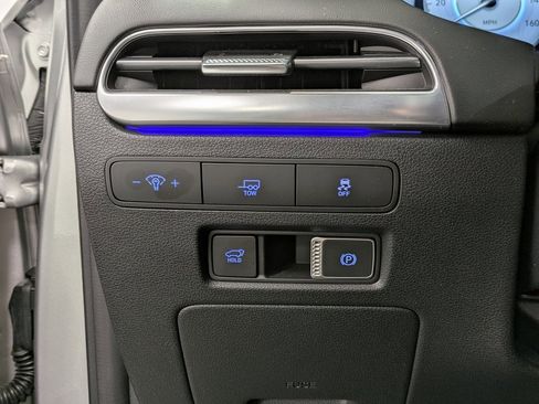 Used 2024 Hyundai Palisade Calligraphy image 18