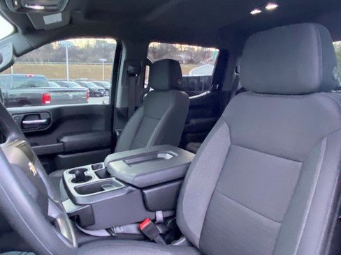 Certified 2025 Chevrolet Silverado 1500 Custom image 15