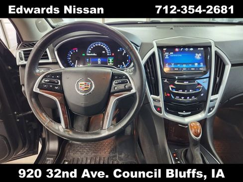 Used 2015 Cadillac SRX Luxury image 29