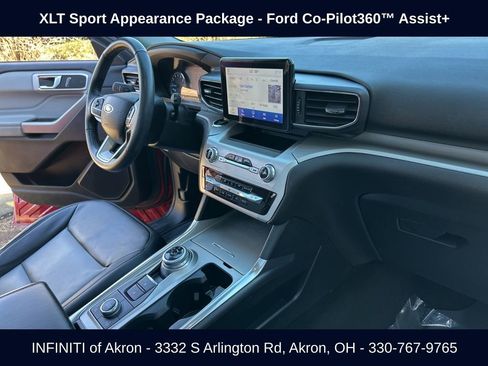 Used 2022 Ford Explorer XLT w/ Equipment Group 202A image 26