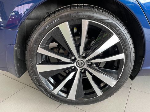 Used 2022 Nissan Altima 2.5 SR image 12