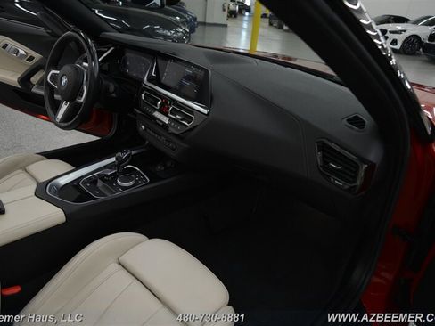Used 2019 BMW Z4 sDrive30i w/ M Sport Package image 20