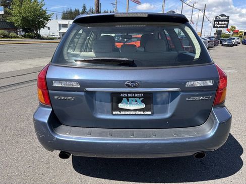 Used 2006 Subaru Legacy 2.5i Special Edition AWD/4WD image 4