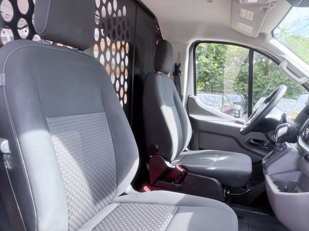 Used 2025 Ford Transit 250 Low Roof w/ Exterior Upgrade Package RWD image 22