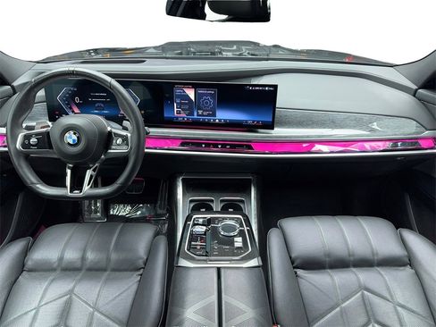 Used 2024 BMW 740i 740i M SPORT,NAV,CAM,PANO,BLIN image 16