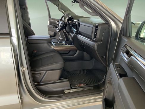 Used 2023 Chevrolet Silverado 1500 RST image 29