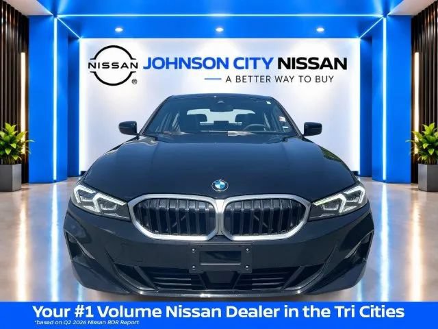 Used 2025 BMW 330i xDrive Sedan AWD/4WD image 9