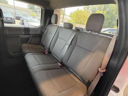 Used 2018 Ford F150 XLT AWD/4WD image 22