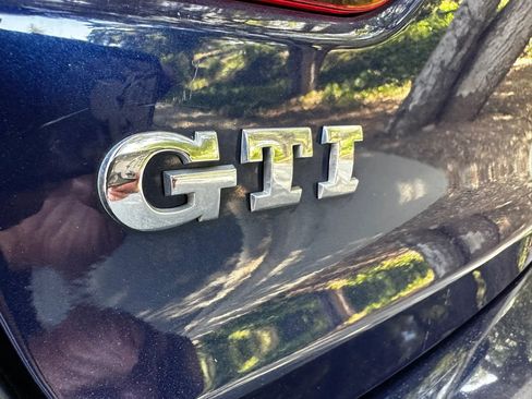 Used 2012 Volkswagen GTI 4-Door FWD image 28