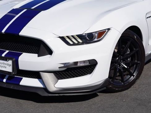 Used 2016 Ford Mustang Shelby GT350 w/ Technology Package image 6