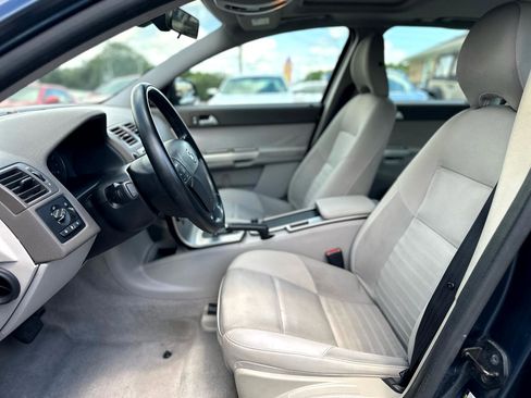 Used 2008 Volvo V50 2.4i image 10