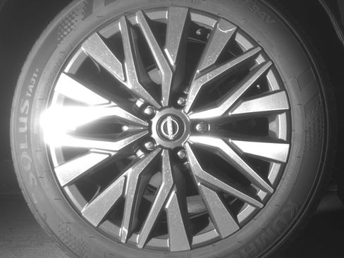 Used 2025 Nissan Altima 2.5 SV FWD image 15