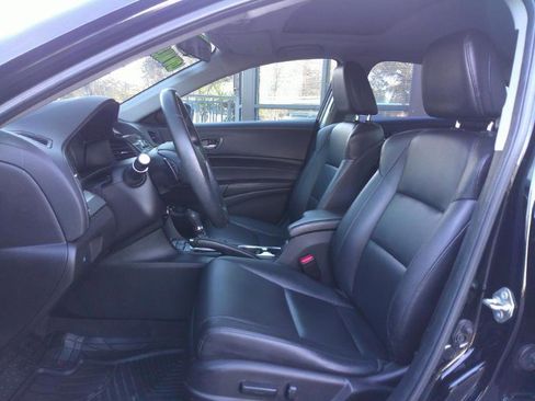 Used 2017 Acura ILX image 12