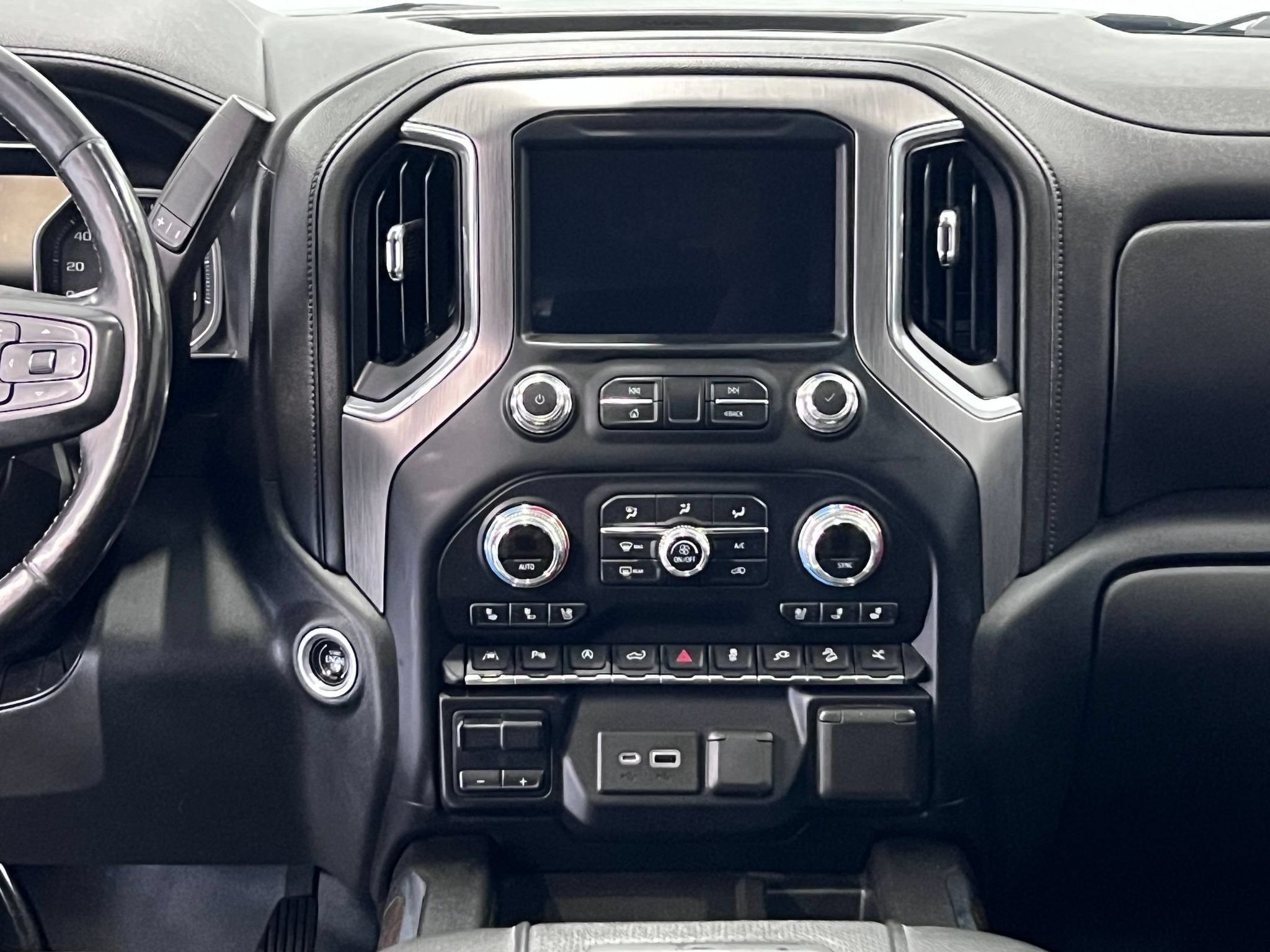 Used 2019 GMC Sierra 1500 Denali w/ Denali Ultimate Package AWD/4WD image 13