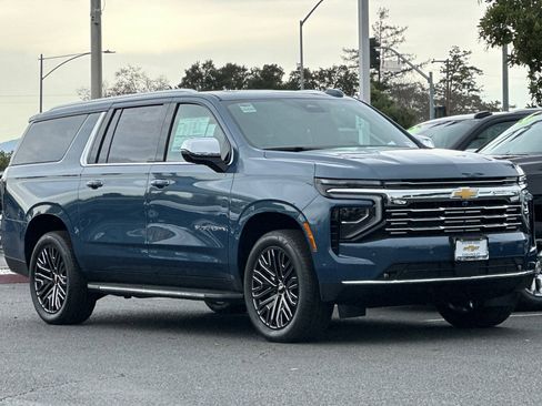New 2026 Chevrolet Suburban Premier w/ Sun And Tow Package image 1