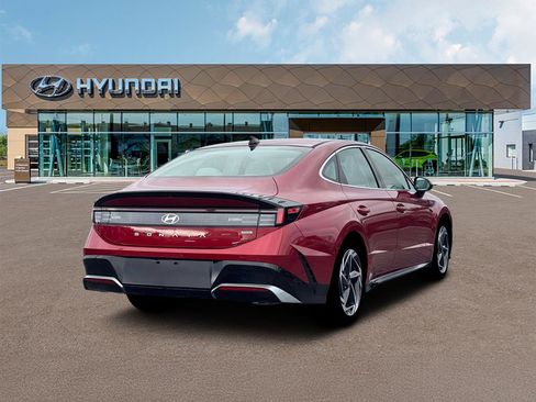 New 2026 Hyundai Sonata SEL image 8