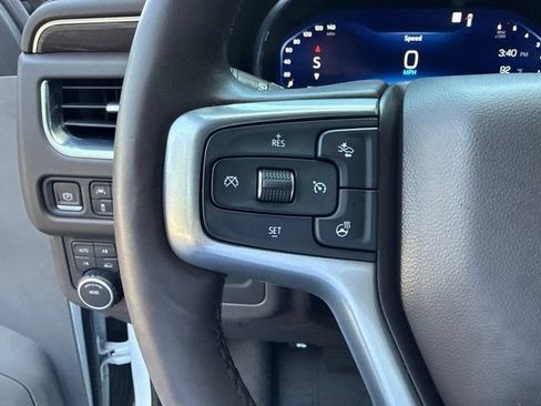 Used 2022 Chevrolet Tahoe LT w/ Luxury Package AWD/4WD image 13