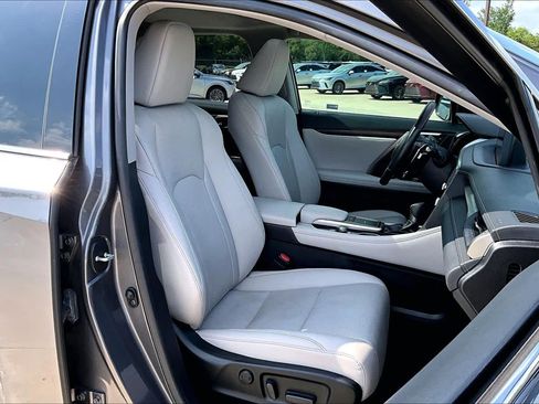 Certified 2022 Lexus RX 350 FWD w/ Premium Package image 9