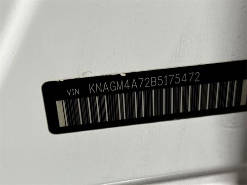 Used 2011 Kia Optima LX w/ Convenience Pkg image 26