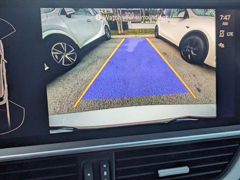 Used 2023 Porsche Cayenne Platinum Edition image 15