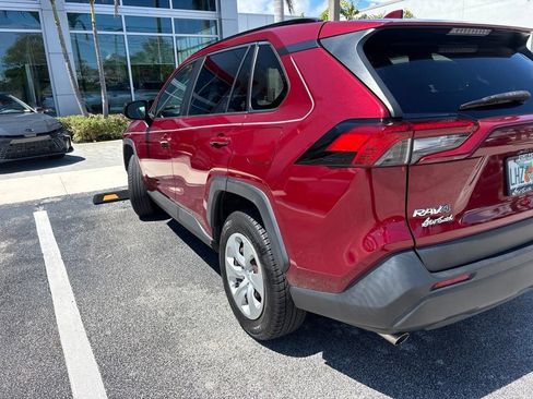 Certified 2021 Toyota RAV4 LE FWD image 4