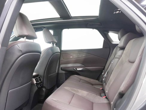Used 2024 Lexus RX 350 AWD w/ Convenience Package image 15