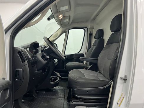 Used 2021 RAM ProMaster 2500 image 5