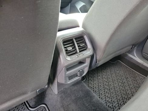 Used 2021 Volkswagen Tiguan S FWD image 13