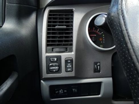 Used 2012 Toyota Tundra 2WD Double Cab image 23