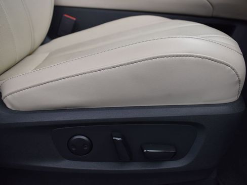 Used 2025 INFINITI QX60 Luxe image 28