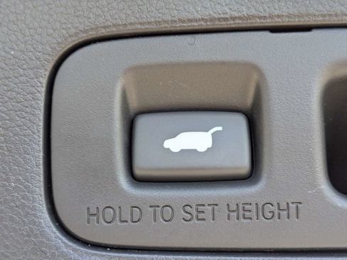 Used 2025 Honda CR-V EX-L image 13
