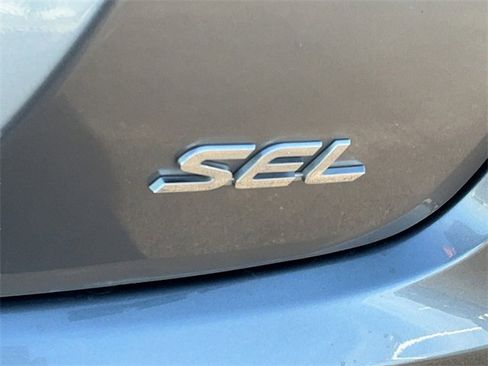 Used 2019 Mitsubishi Eclipse Cross SEL image 10