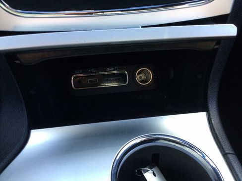 Used 2015 Jeep Grand Cherokee Altitude image 22