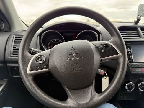 Used 2018 Mitsubishi Outlander Sport ES image 29