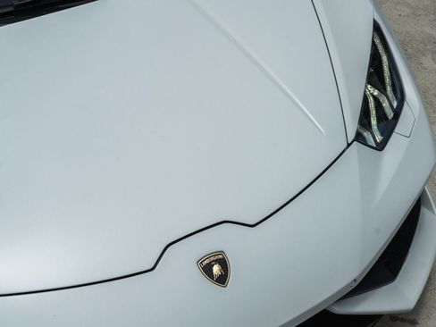Used 2015 Lamborghini Huracan LP 610-4 AWD/4WD image 39