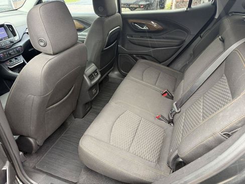 Used 2020 GMC Terrain SLE w/ Driver Convenience Package FWD image 11