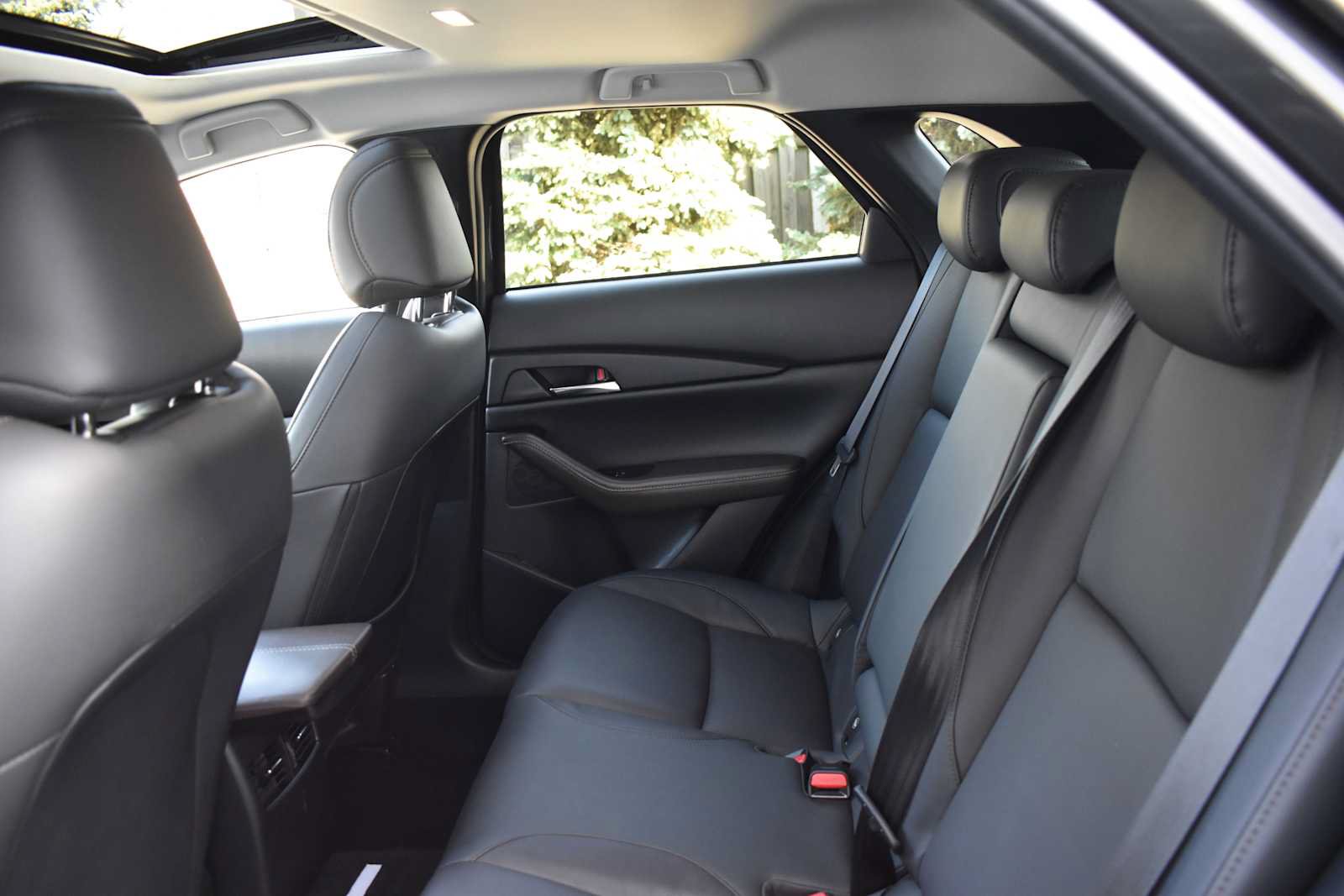 Used 2023 MAZDA CX-30 2.5 Turbo w/ Premium Package AWD/4WD image 15